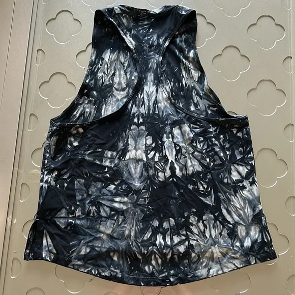 ADIDAS Parley Tie Dye Racerback Tank Top, size Large - Picture 8 of 16